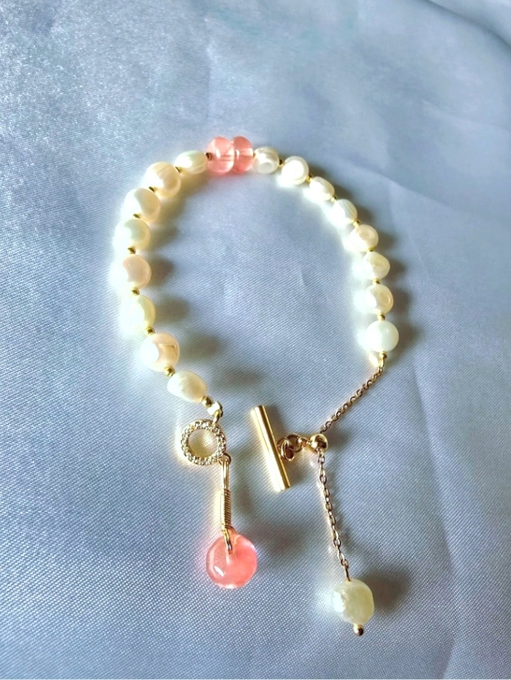 Freshwater Pearl and Pink Glass Bead Bracelet - Gold-plated Accent Women Jewelry